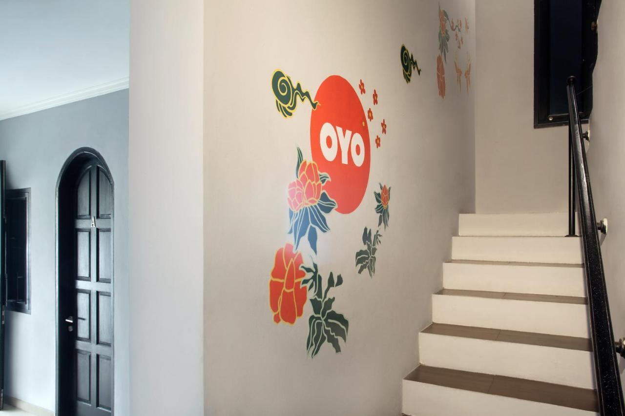 Oyo 105 La Maison D Ilona Jakarta Kültér fotó