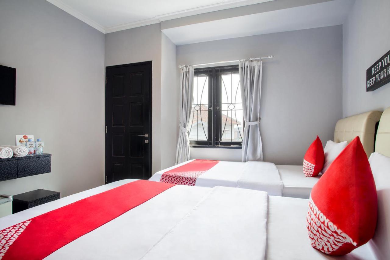 Oyo 105 La Maison D Ilona Jakarta Kültér fotó